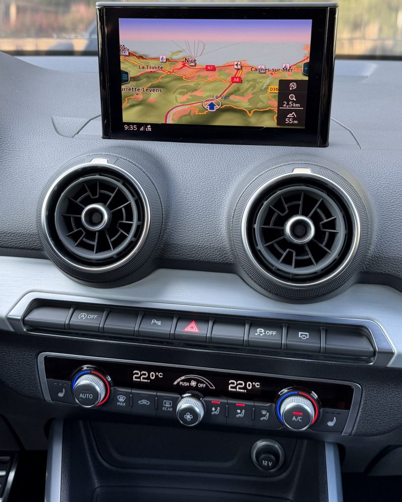 AUDI Q2 35 TFSI 150CH COD S-LINE S-TRONIC 7